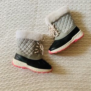 Carter’s Toddler Girls Winter Snow Boots 10